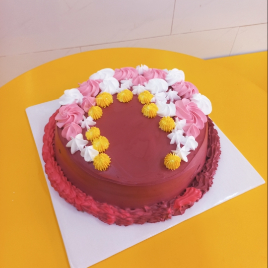 Bánh Kem Vani 2 Sz 32cm