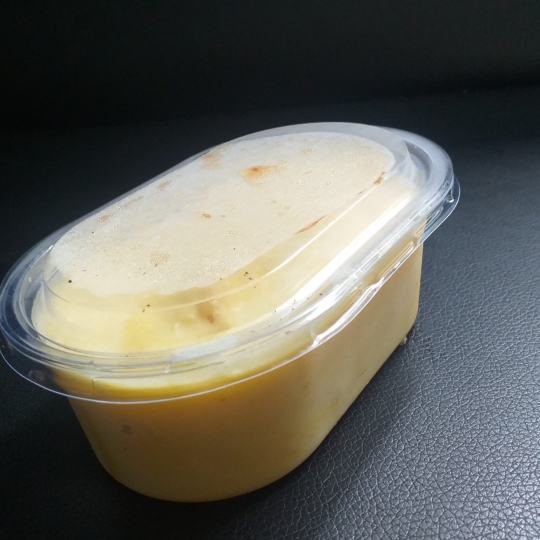Bánh kem bắp nhỏ hộp xoài